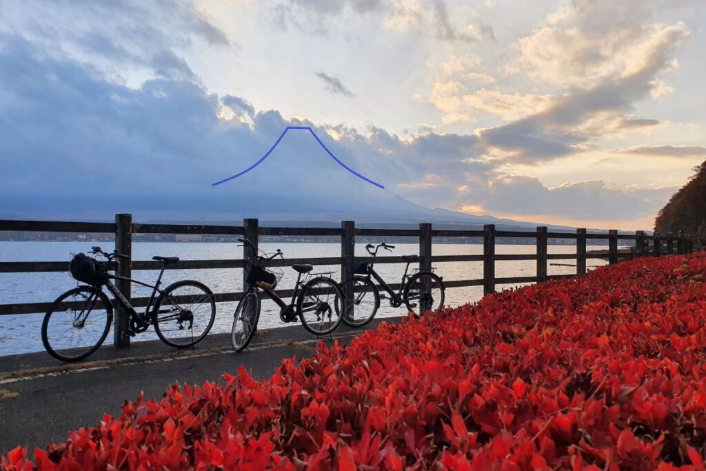 diamond-fuji-3-bikes-drawn