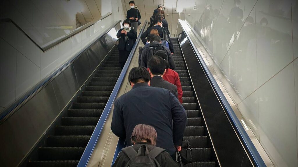 escalator