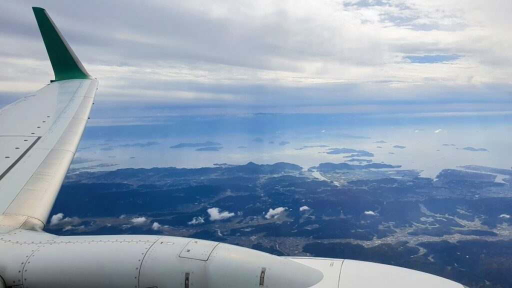 flying-into-hiroshima