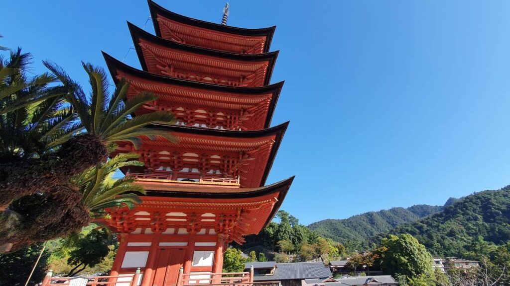 toyokuni-shrine-5-story-pagoda