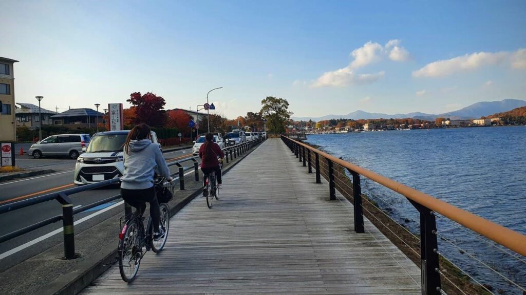 yamanakako-bike-path-2